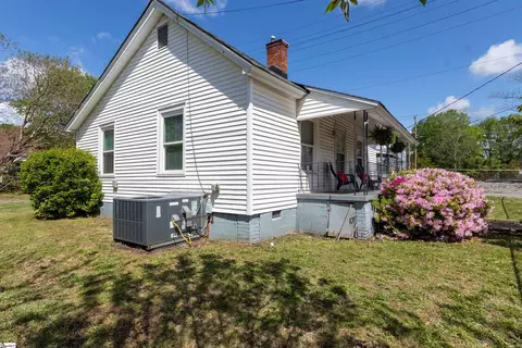 Exterior - 19 5th St, Greer, SC 29651 photo 6 of 6