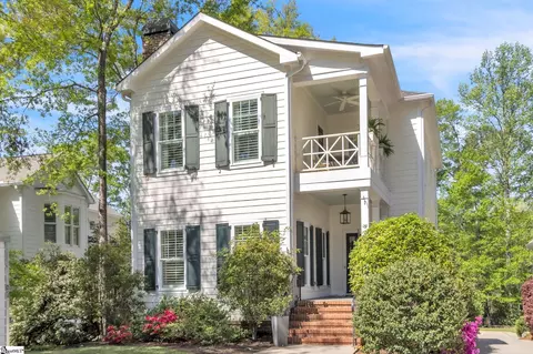 8 Frontus St, Greenville, SC 29605
