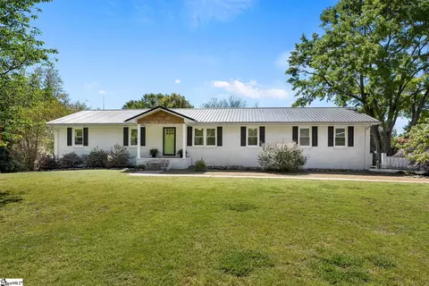 6 River Drive Ext, Williamston, SC 29697