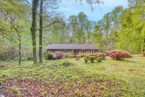115 Mustang Cir, Simpsonville, SC 29681