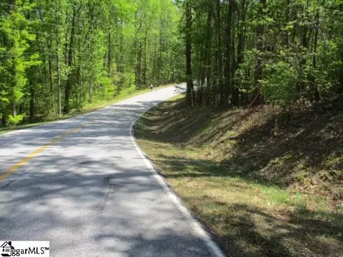 596 Laurel Dr, Westminster, SC 29693 photo 3