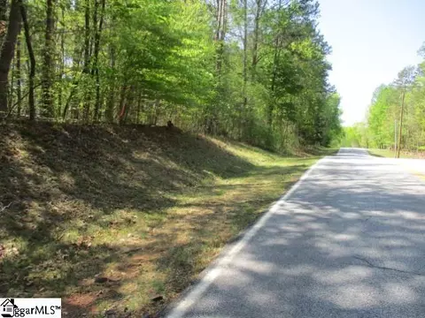 596 Laurel Dr, Westminster, SC 29693 photo 2