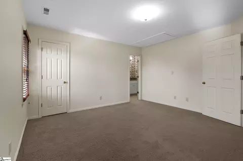Bedroom - 404 Glen Laurel Dr, Easley, SC 29642 photo 6 of 11