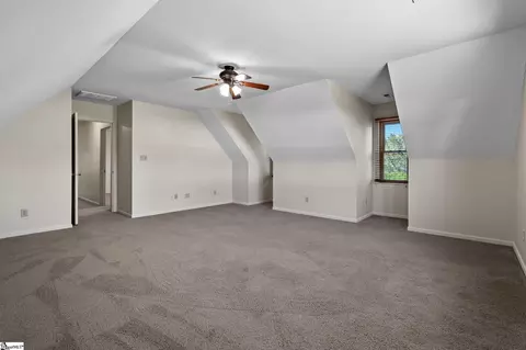 Bedroom - 404 Glen Laurel Dr, Easley, SC 29642 photo 10 of 11