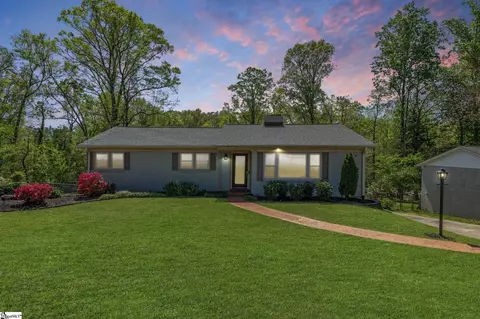 214 Azalea Ct, Greenville, SC 29615