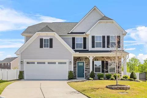 11 Ute Ln, Greenville, SC 29607