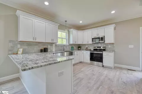 144 Floyd Meadow Dr, Inman, SC 29349 photo 6