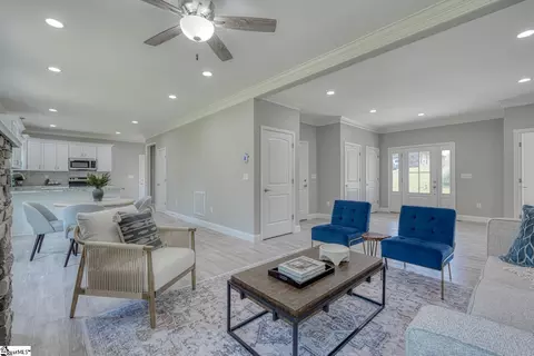 144 Floyd Meadow Dr, Inman, SC 29349 photo 4