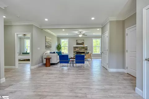 144 Floyd Meadow Dr, Inman, SC 29349 photo 2