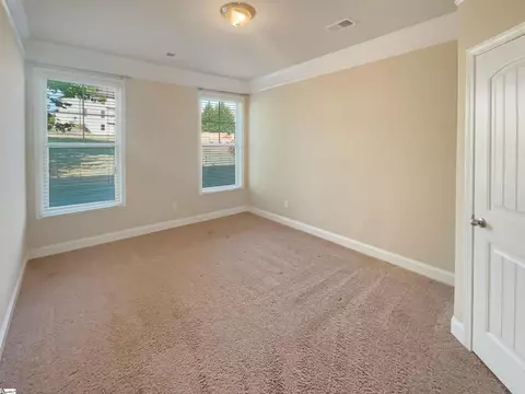 Bedroom - 208 Moonstone Ln, Duncan, SC 29334 photo 4 of 7