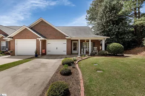 115 Dove Haven Dr, Simpsonville, SC 29681