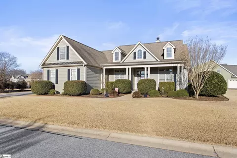 5 Cayanne Ct, Greer, SC 29651