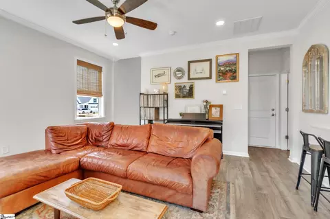 309 Townsend Ave, Greer, SC 29651 photo 4