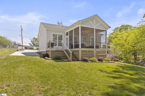 201 Suttles Rd, Inman, SC 29349