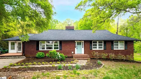 107 Watkins Bridge Rd, Greenville, SC 29617