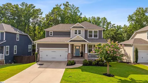 237 Coronet Ln, Taylors, SC 29687