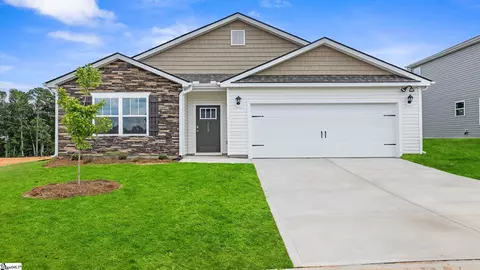 112 Depot Cir, Greenwood, SC 29646