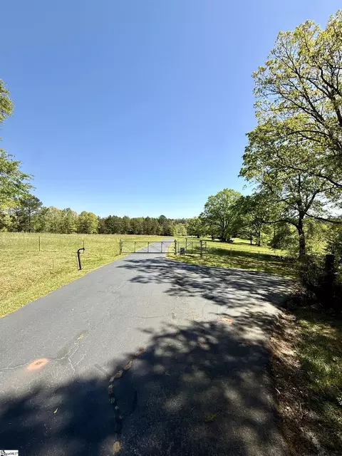 0 Belue Rd, Greer, SC 29651