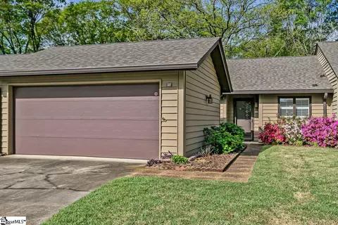 517 Bluebird Ln, Greer, SC 29650
