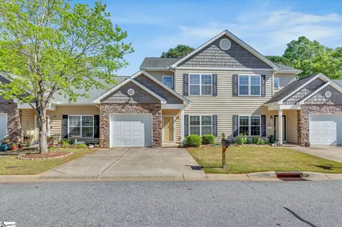 154 Trailside Ln, Greenville, SC 29607