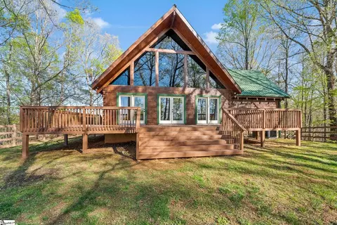 75 Great View Ln, Marietta, SC 29661