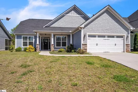 3 Bishop Lake Way, Taylors, SC 29687
