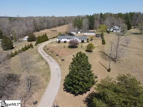 391 Monroe Bruce Farm Rd, Campobello, SC 29322