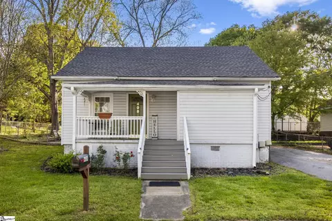 408 S 2nd St, Easley, SC 29640