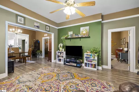 408 S 2nd St, Easley, SC 29640 photo 4