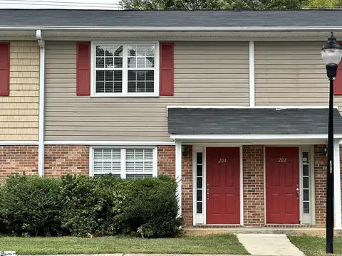 204 Emerald Park Ct, Simpsonville, SC 29681