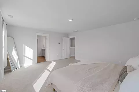 Bedroom - 721 Sunwater Dr, Duncan, SC 29334 photo 2 of 3