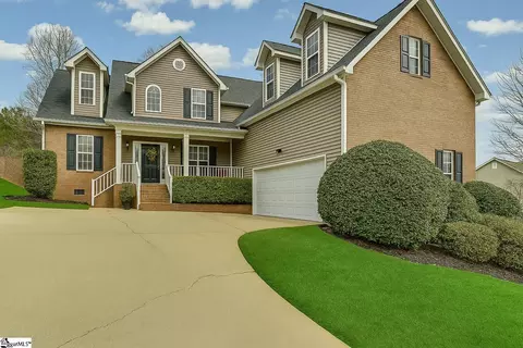 102 Beckworth Dr, Taylors, SC 29687