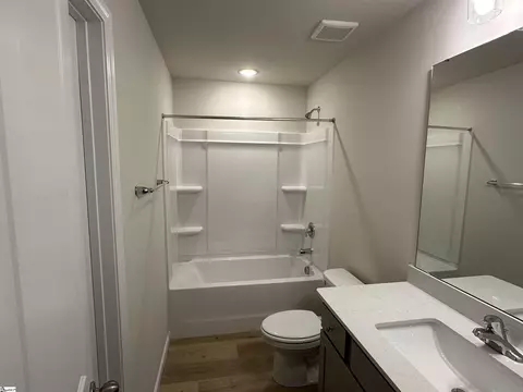 225 Walnut Hill Dr, Easley, SC 29642 photo 5