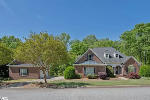 8 Bingham Way, Simpsonville, SC 29680
