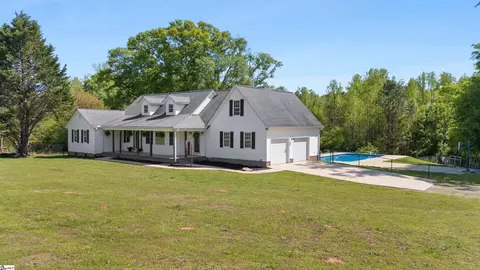 1110 Pine Top Rd, Belton, SC 29627