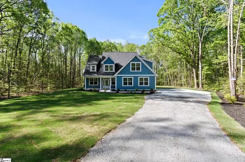 117 Robin Dr, Fountain Inn, SC 29644