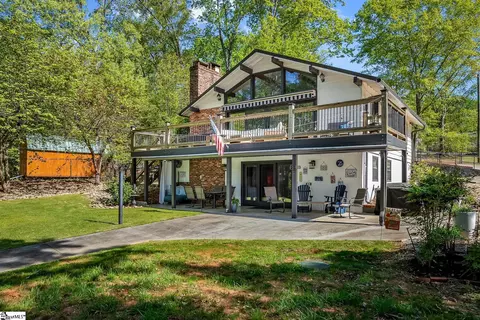 229 Joann Cir, Fair Play, SC 29643