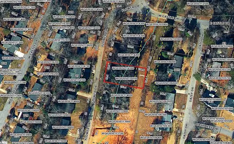 30 Flower Dr, Greenville, SC 29605