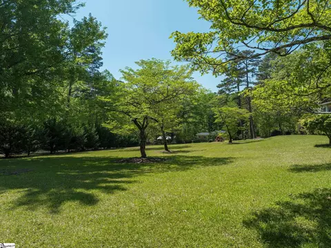 313 Crestwood Dr # A, Greenville, SC 29609