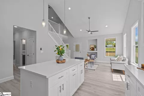 497 Chapel Rd, Greer, SC 29651 photo 8