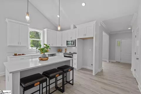 497 Chapel Rd, Greer, SC 29651 photo 11