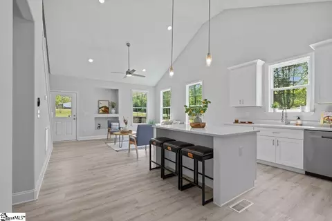 497 Chapel Rd, Greer, SC 29651 photo 7