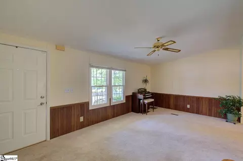 607 S Mountain View Rd, Greer, SC 29651 photo 7