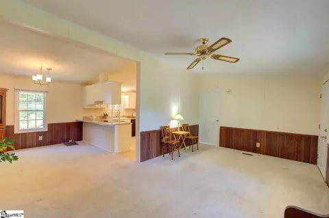 607 S Mountain View Rd, Greer, SC 29651 photo 9