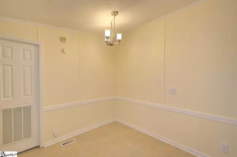 607 S Mountain View Rd, Greer, SC 29651 photo 16