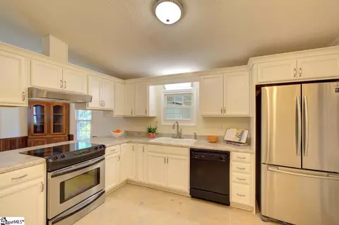 607 S Mountain View Rd, Greer, SC 29651 photo 14