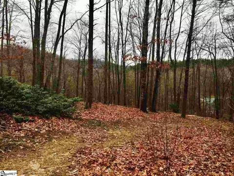 7 Lookout Ridge Dr, Travelers Rest, SC 29690