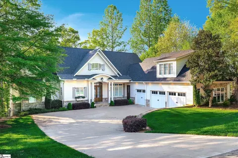 104 Enoree Ct, Piedmont, SC 29673