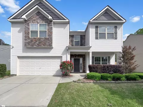 596 Cromwell Dr, Spartanburg, SC 29301