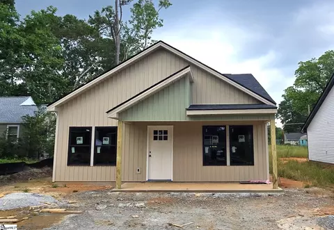 2310 Wellington Rd, Spartanburg, SC 29302